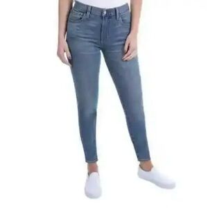 Frye Classic Wash Blue Skinny Jeans Size 8 98% Cotton
